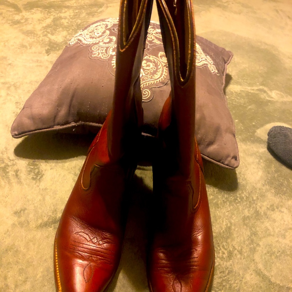 Frye  cowboy boots size 8B